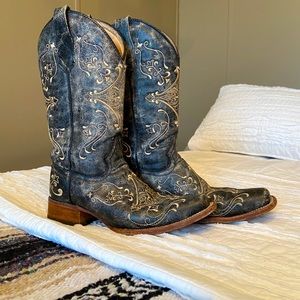 Women’s Circle G Boots